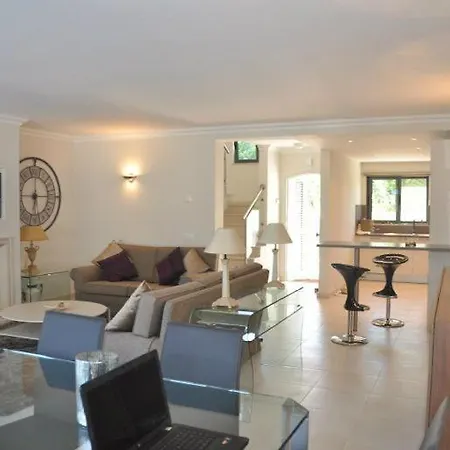 Sleeps 4 Pool Air Con T646334 Quinta do Lago